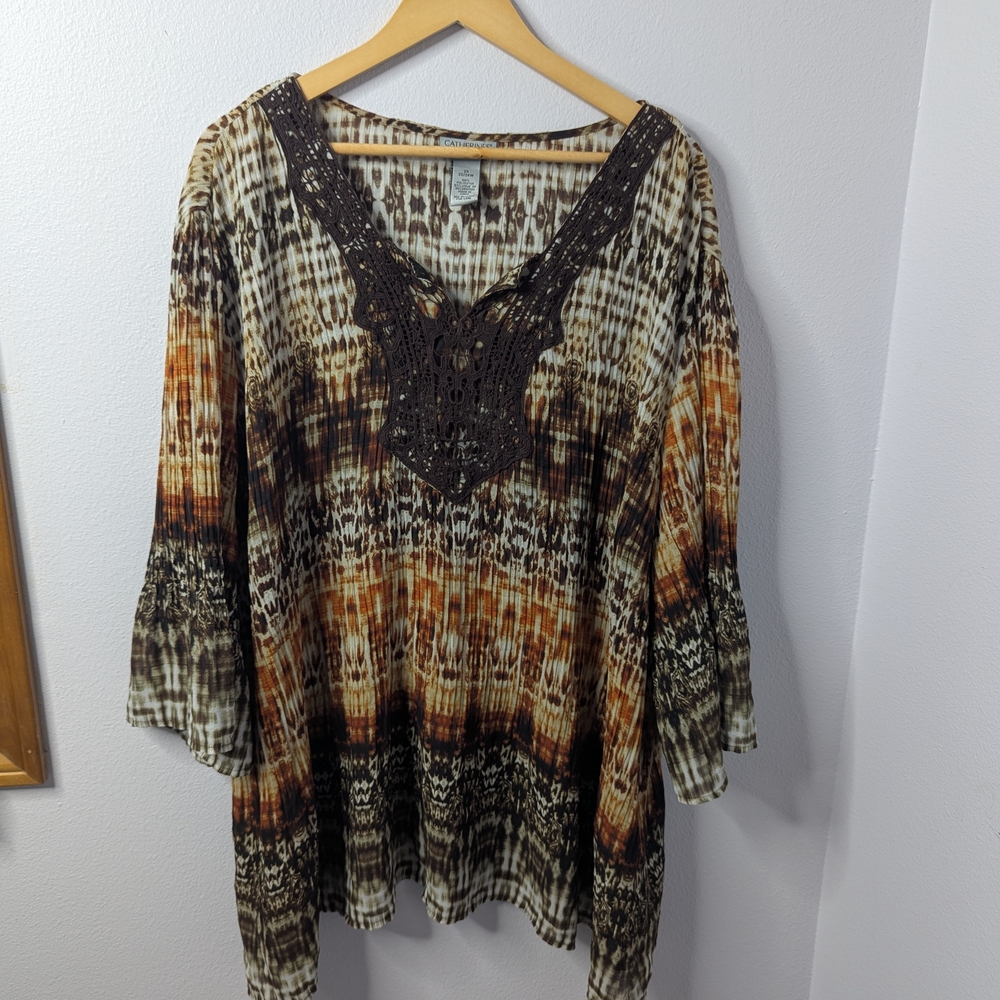 Catherines 2X Boho Brown Tie-Dye Tunic Top with Crochet Trim
